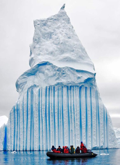 Striped icebergs