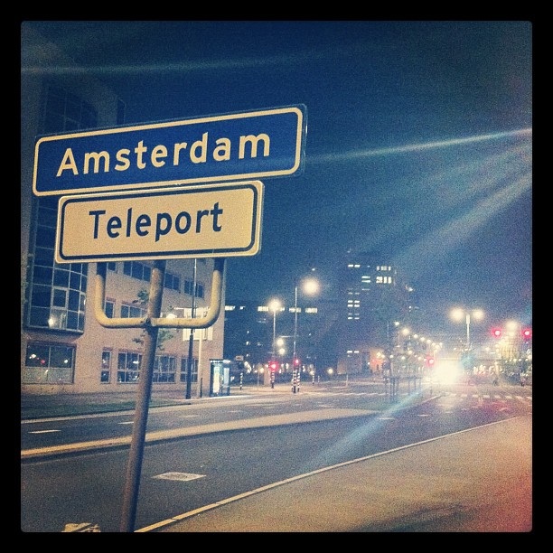 amsterdam-teleport.jpg