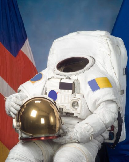 Astronaut by Ove Kvavik
