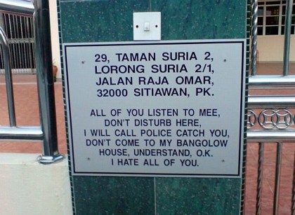 Sign on Taman Suria